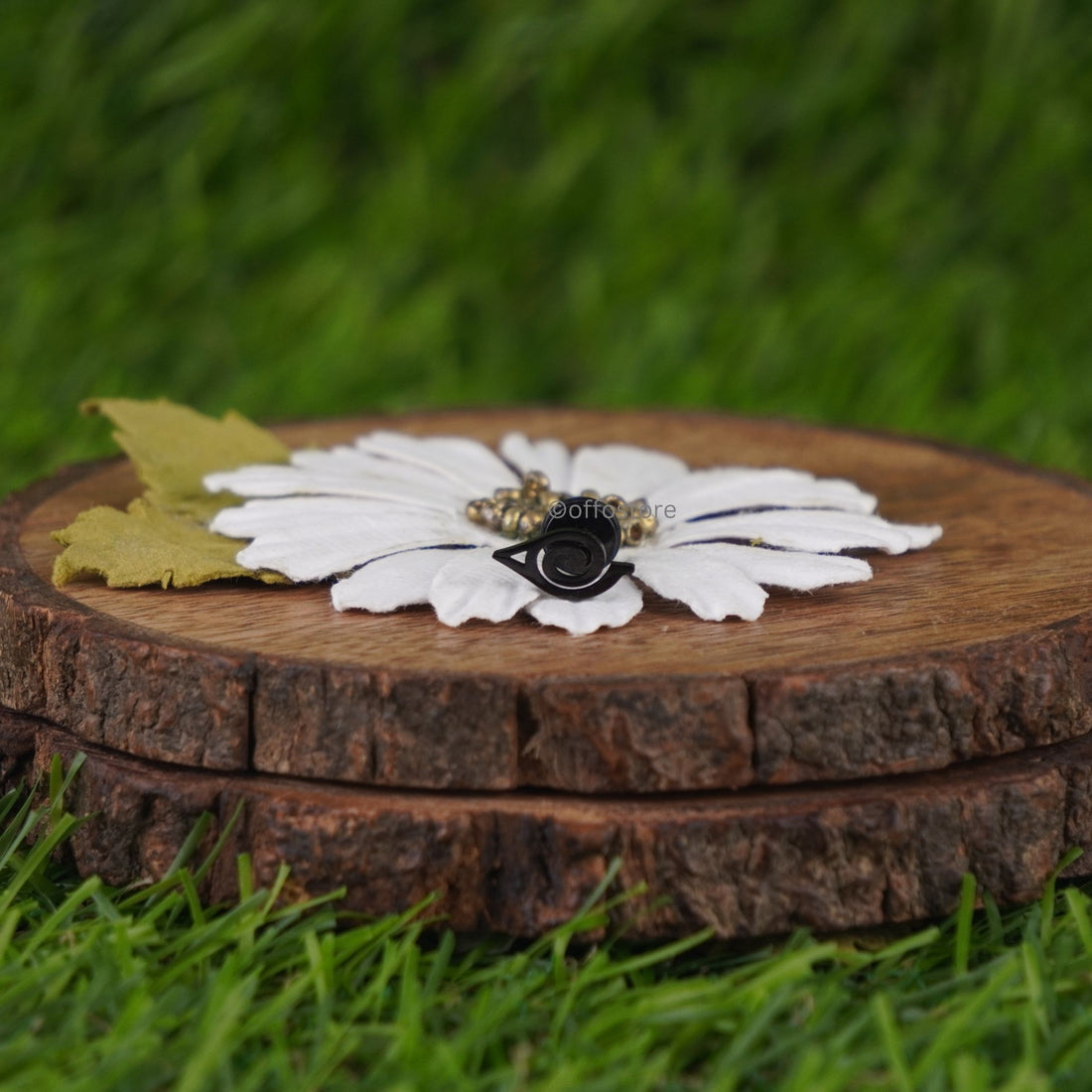 Naruto Anime Hidden Leaf Village Black Stud (Single)