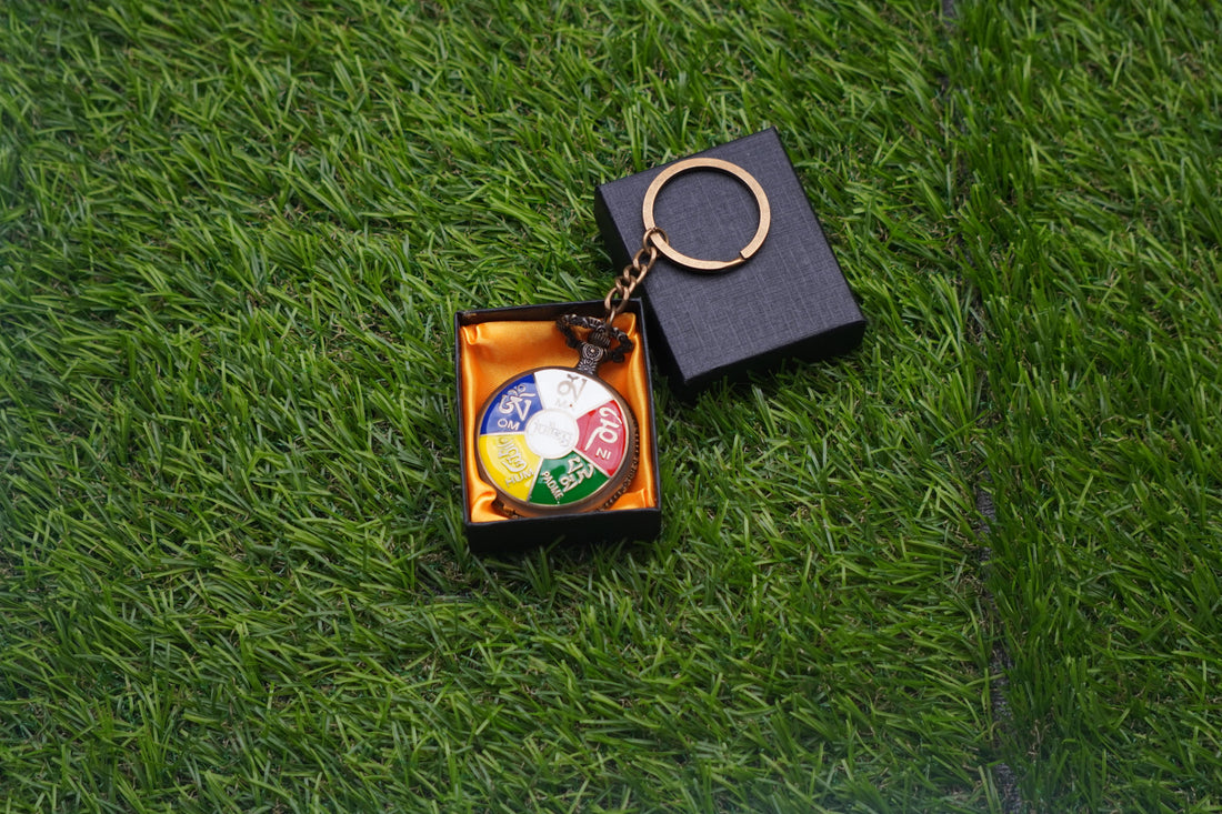 Ladakh Antique Pocket Watch Keychain - 3