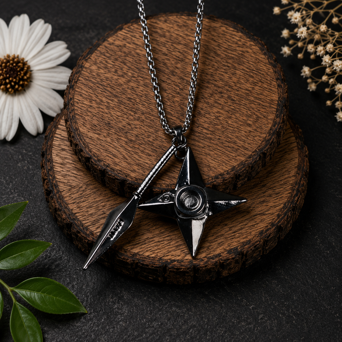 Naruto Anime Kunai Shuriken Locket