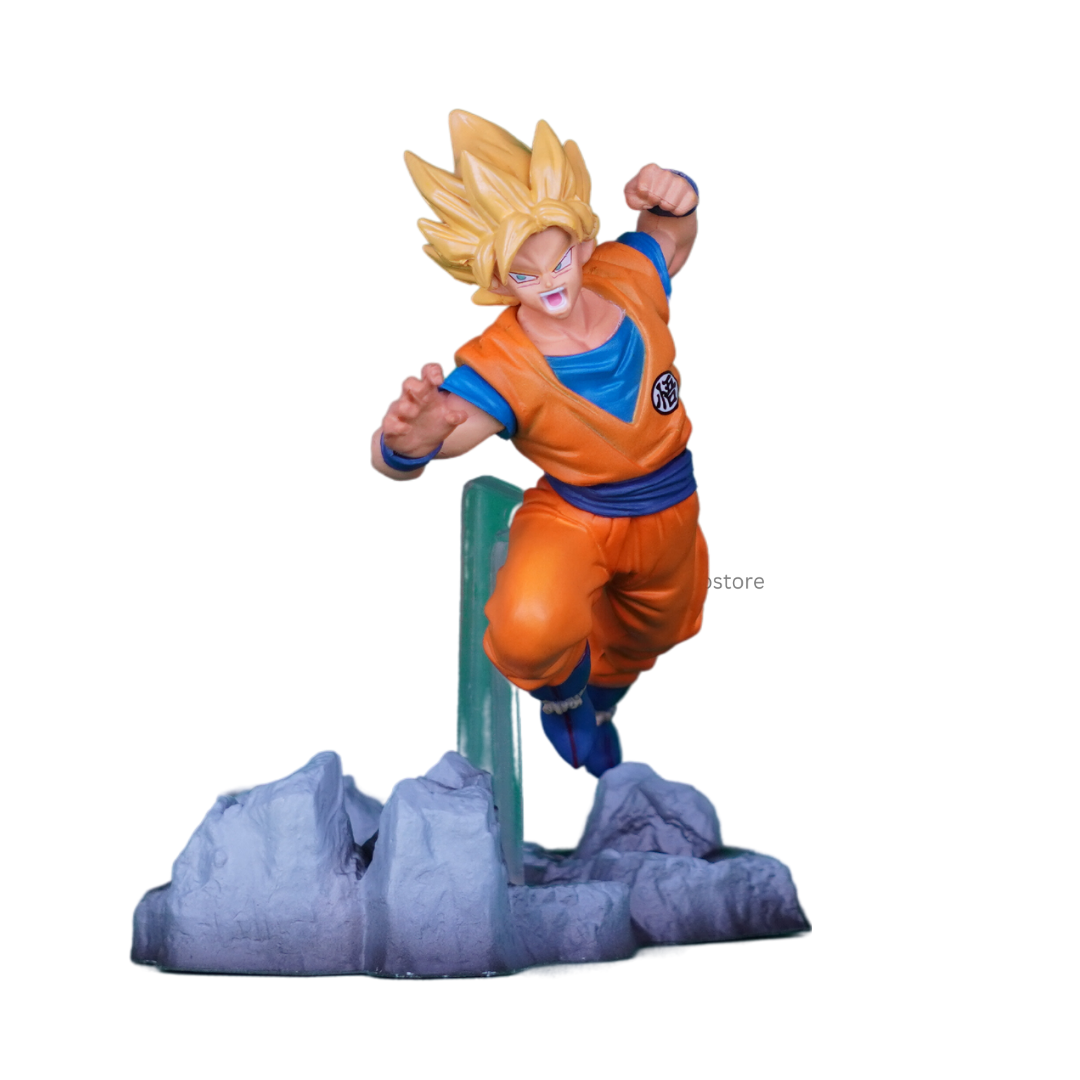 Dragon Ball Z Anime Goku Super Saiyan Punch Action Figure