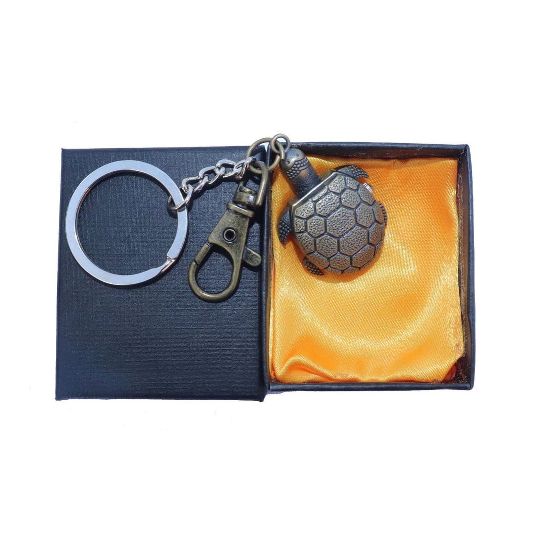 Tortoise Antique Analog Pocket Watch Vintage Keychain