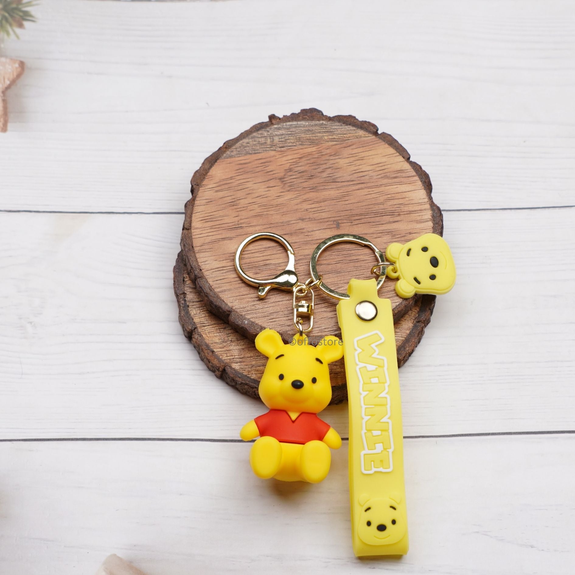 Winnie-The-Pooh Rubber Keychain-3