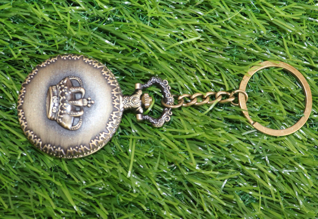 Queen - Taj Antique Analog Pocket Watch Vintage Keychain